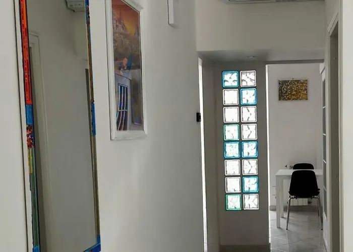 Apartment Francigena House
